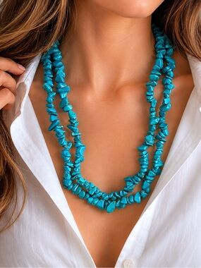 Southwestern Faux Turquoise Necklace 35 inches PRETTY 🔥